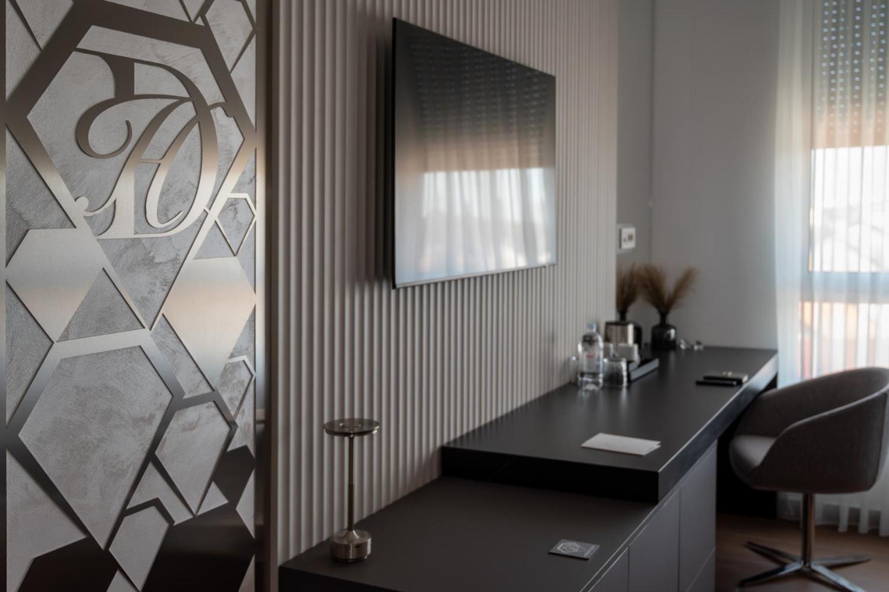 Diamond Hotel Zagreb Bagian luar foto