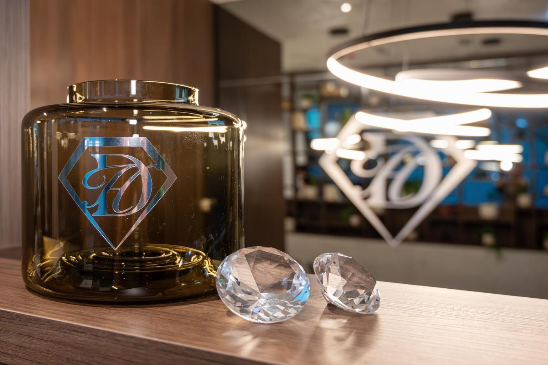 Diamond Hotel Zagreb Bagian luar foto